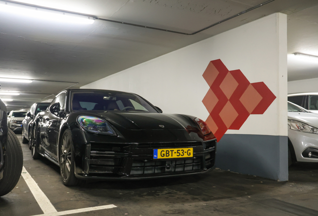 Porsche 972 Panamera Turbo E-Hybrid