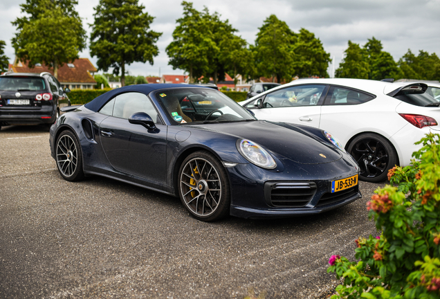 Porsche 991 Turbo S Cabriolet MkII