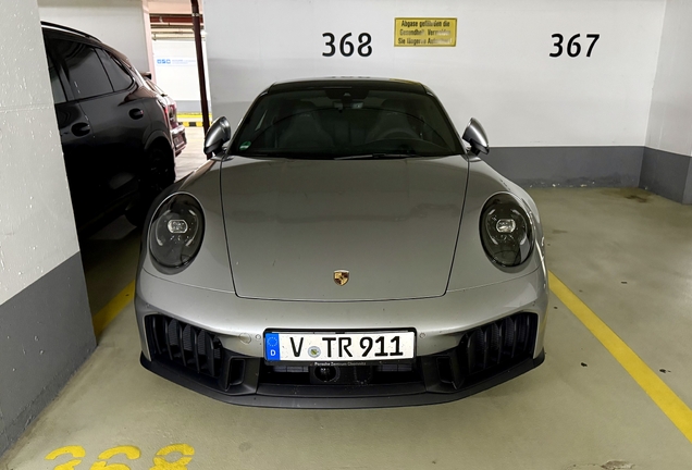 Porsche 992 Carrera 4 GTS MkII