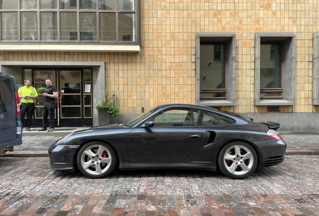 Porsche 996 Turbo