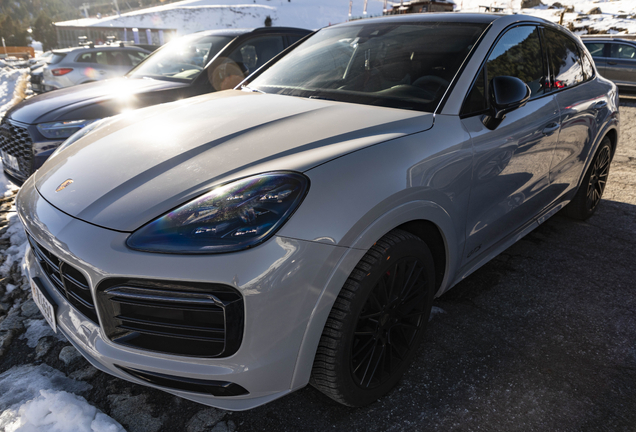 Porsche Cayenne Coupé GTS