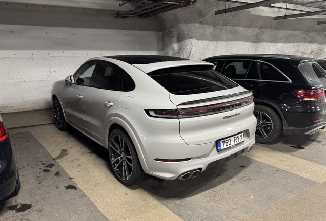Porsche Cayenne Coupé Turbo E-Hybrid