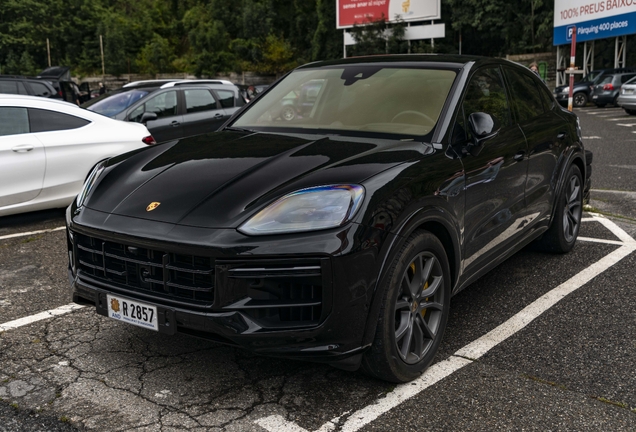 Porsche Cayenne Coupé Turbo E-Hybrid