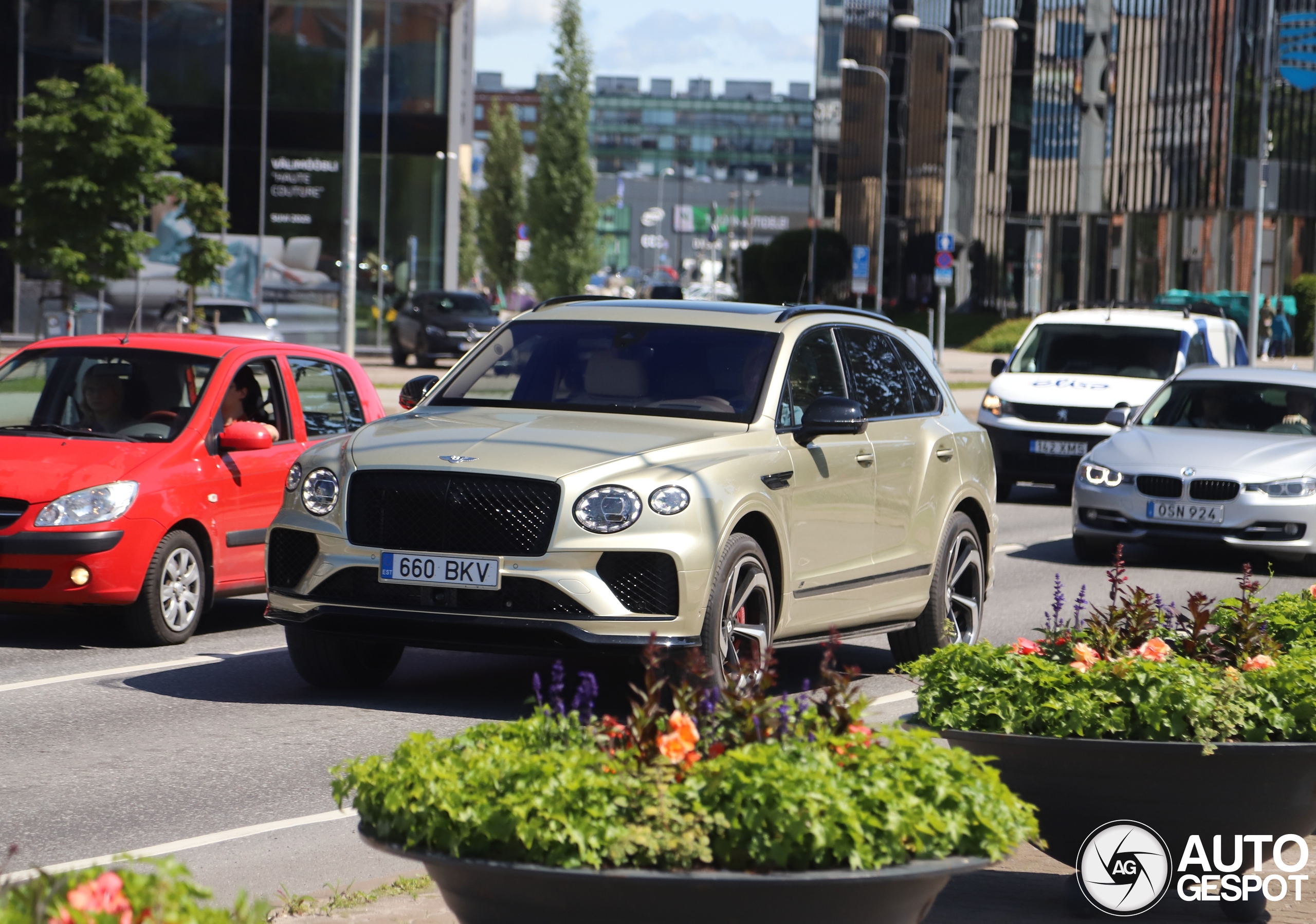 Bentley Bentayga V8 S 2024
