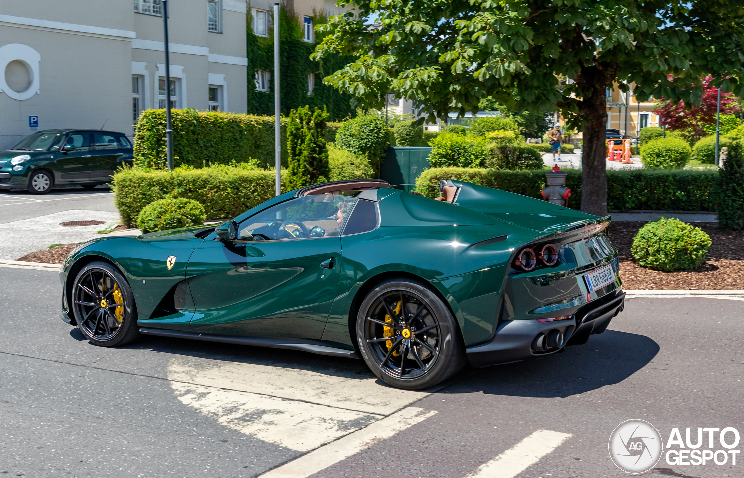 Ferrari 812 GTS
