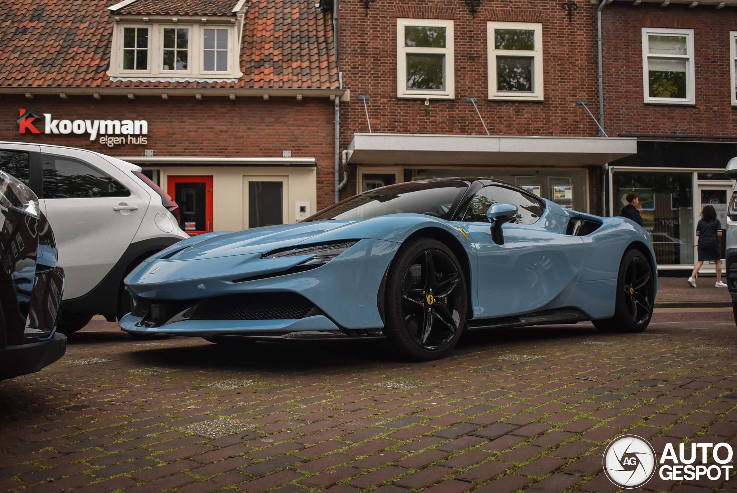 Ferrari SF90 Spider