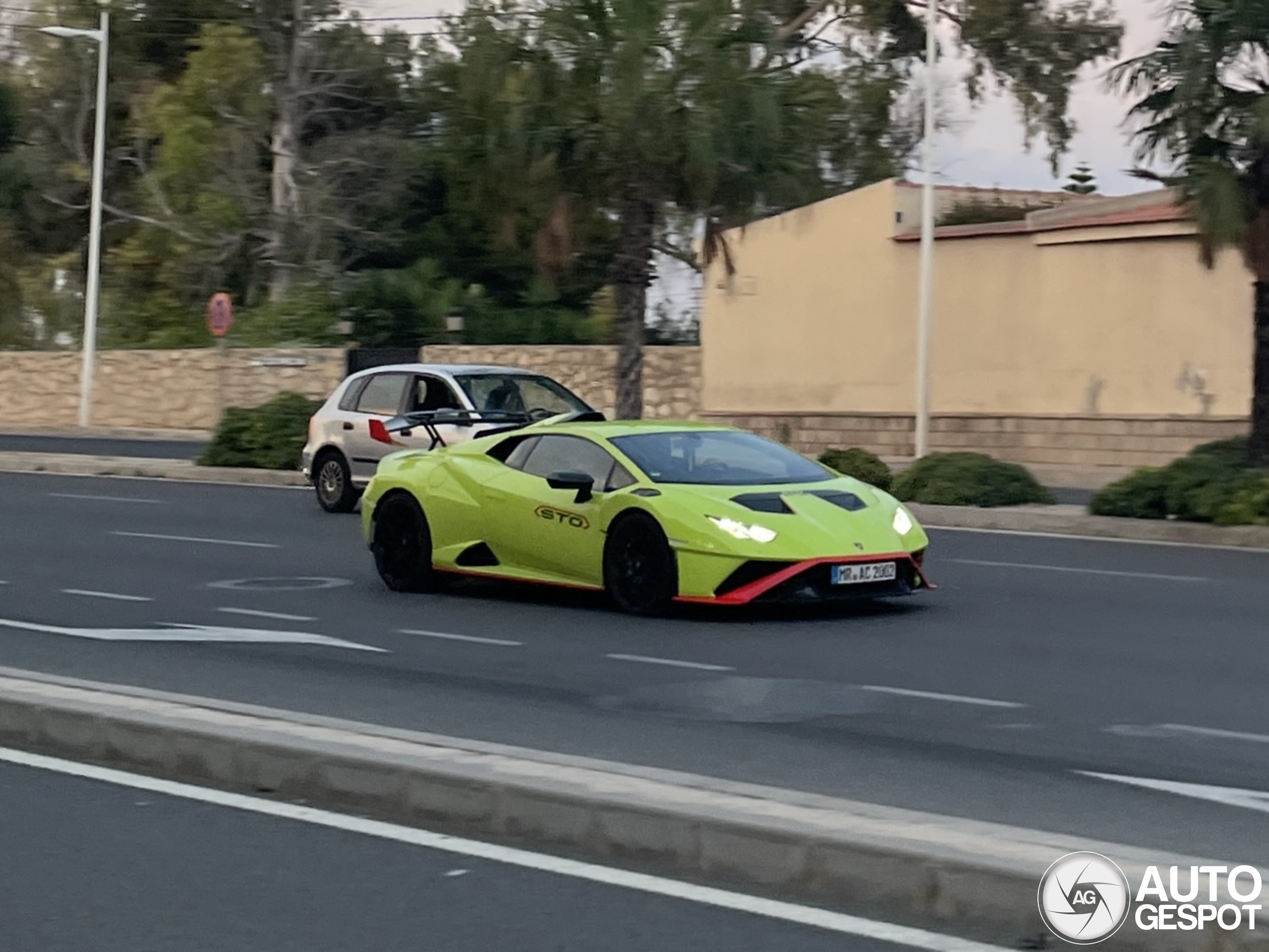 Lamborghini Huracán LP640-2 STO