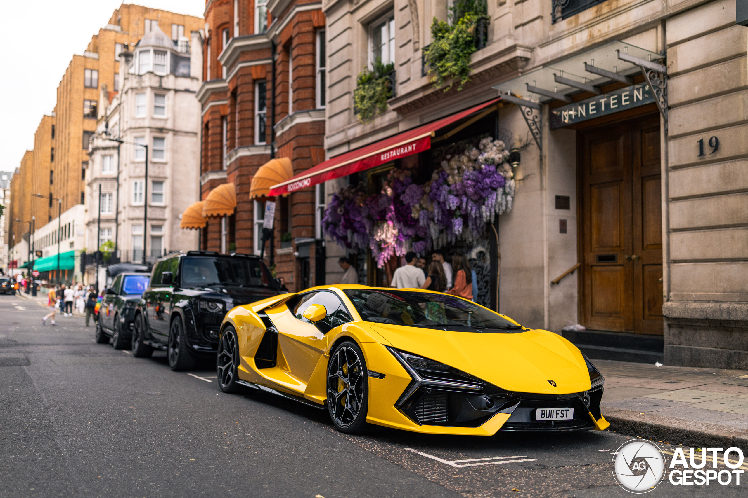 Lamborghini Revuelto