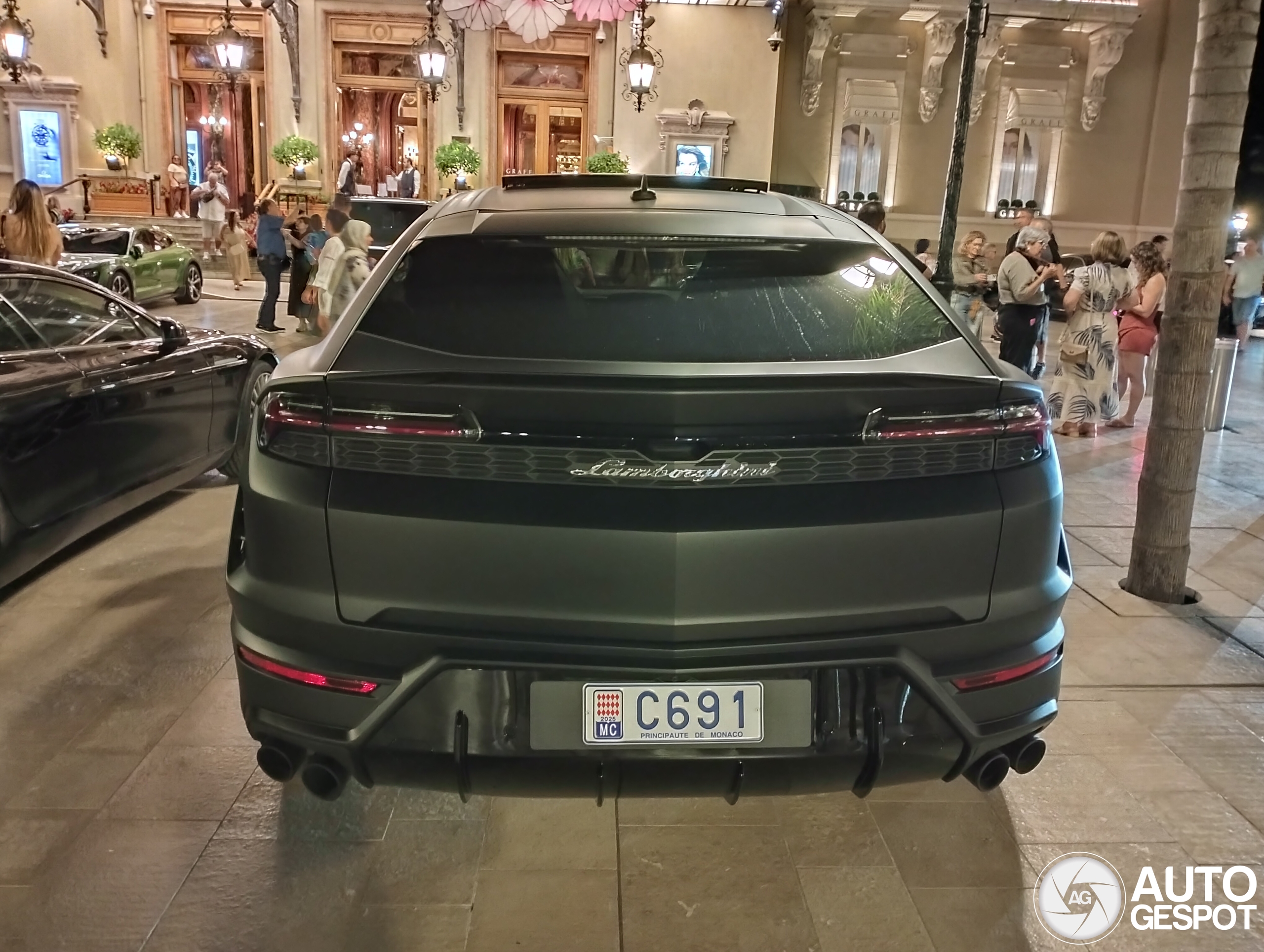 Lamborghini Urus SE