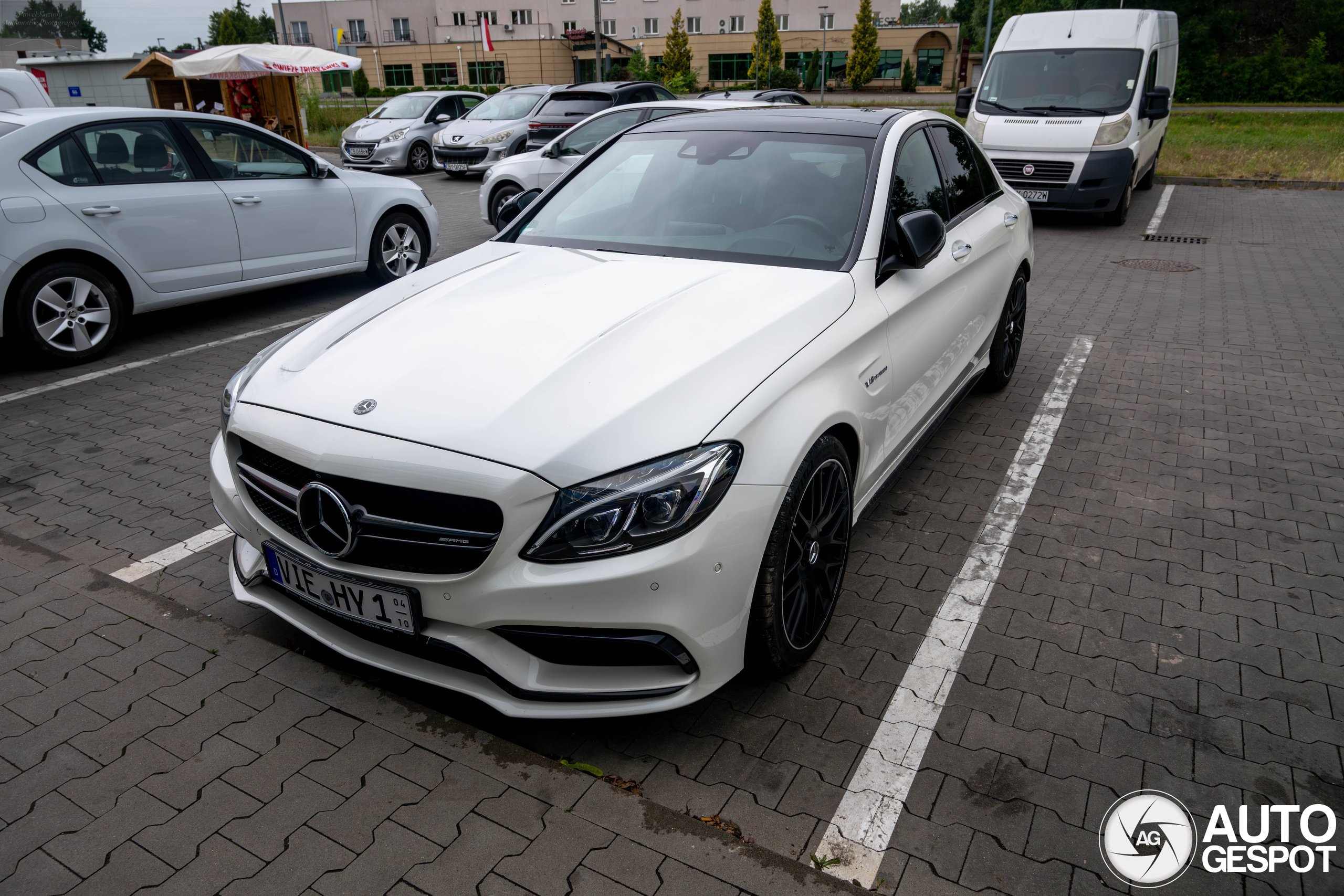 Mercedes-AMG C 63 S W205