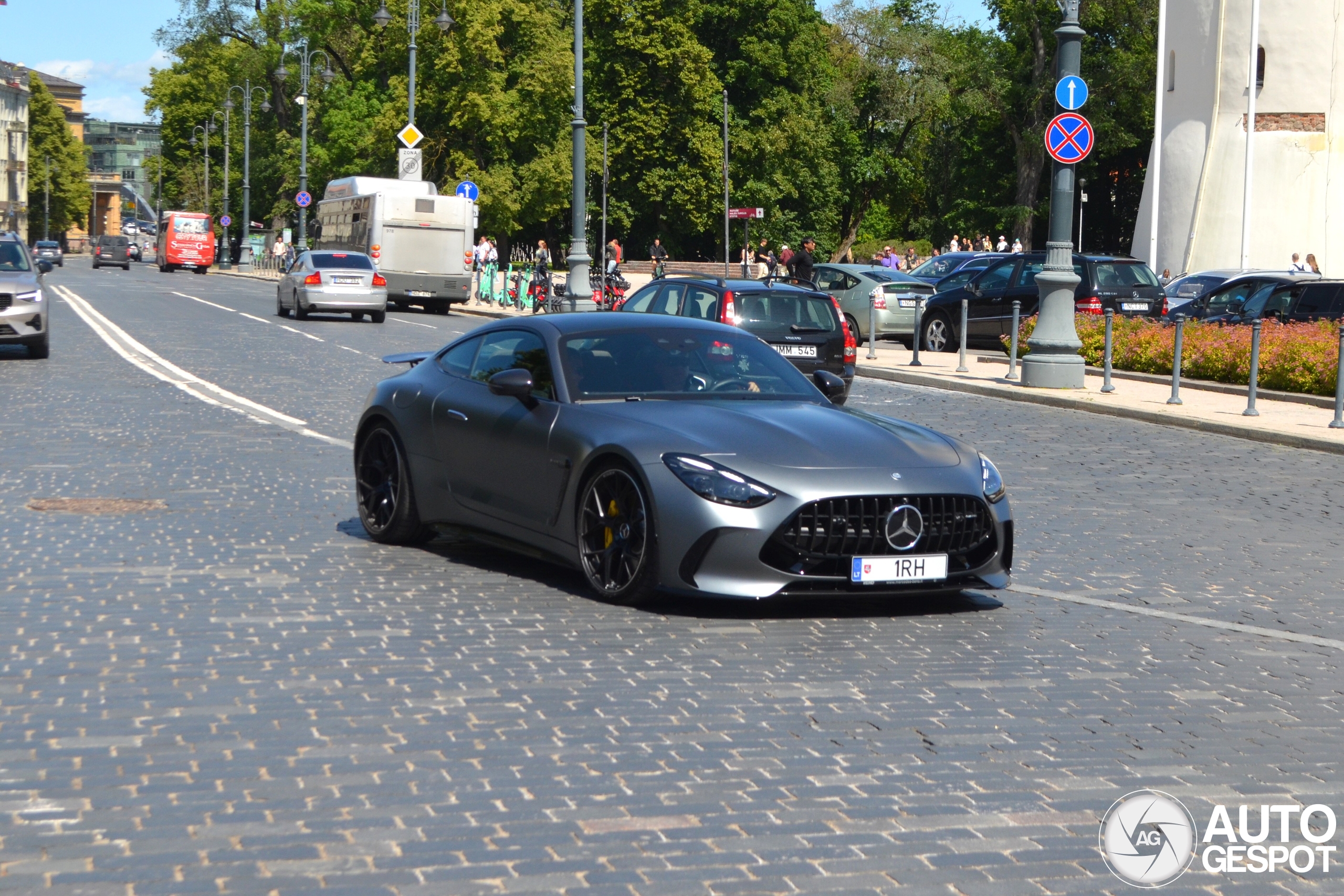 Mercedes-AMG GT 63 C192