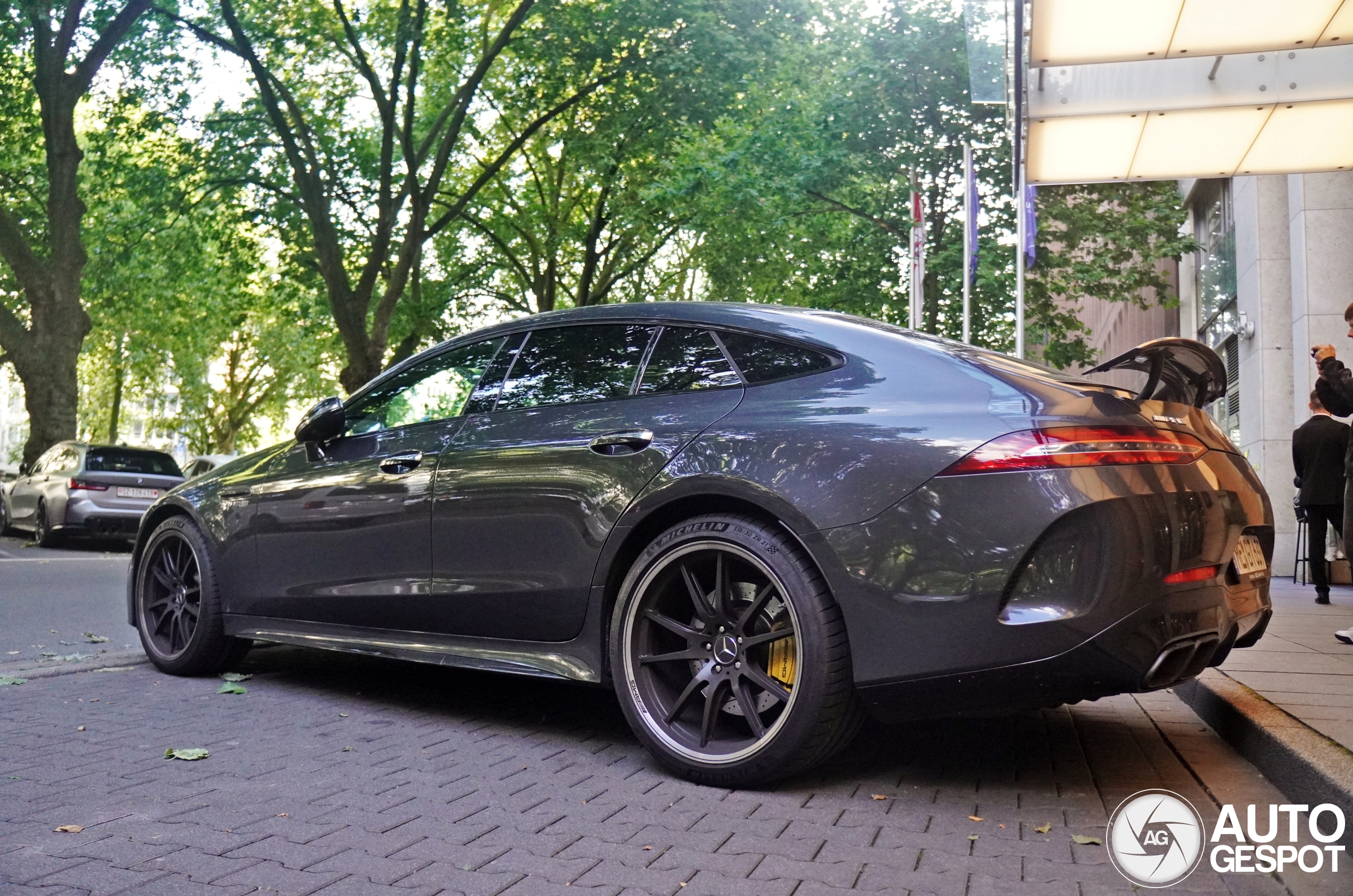 Mercedes-AMG GT 63 S X290