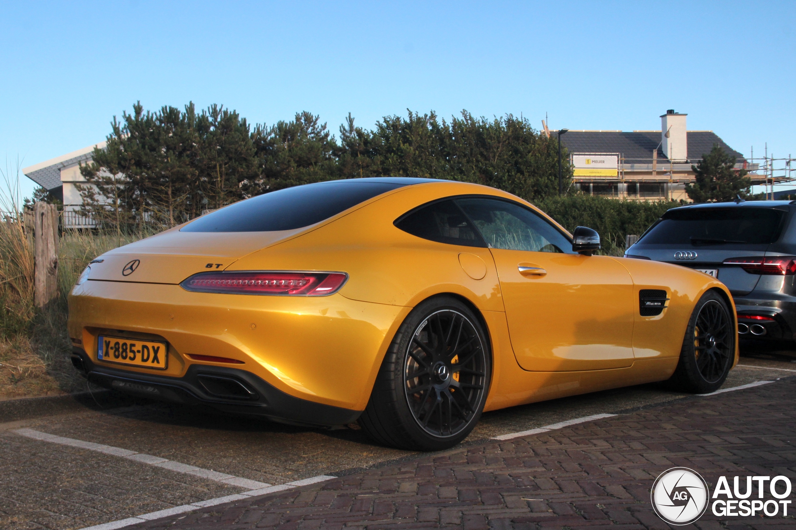 Mercedes-AMG GT C190 2017