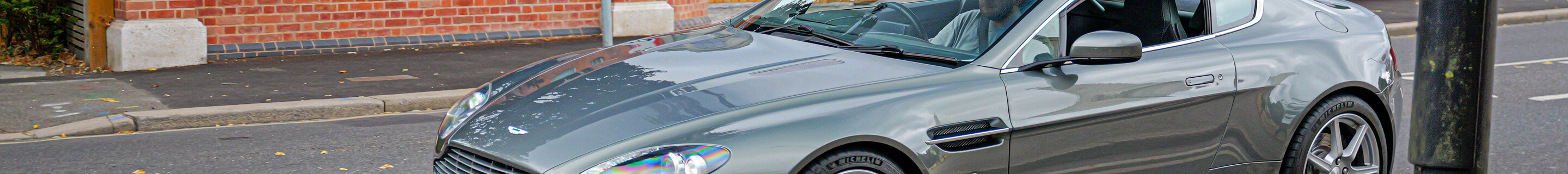 Aston Martin V8 Vantage