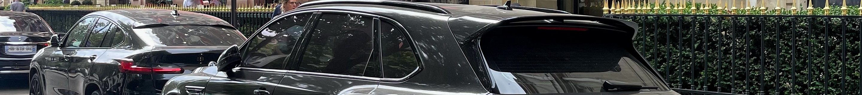 Bentley Bentayga V8 S 2022