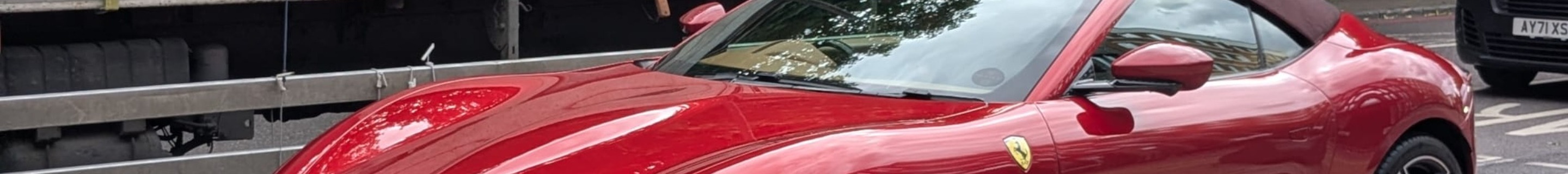 Ferrari Roma Spider