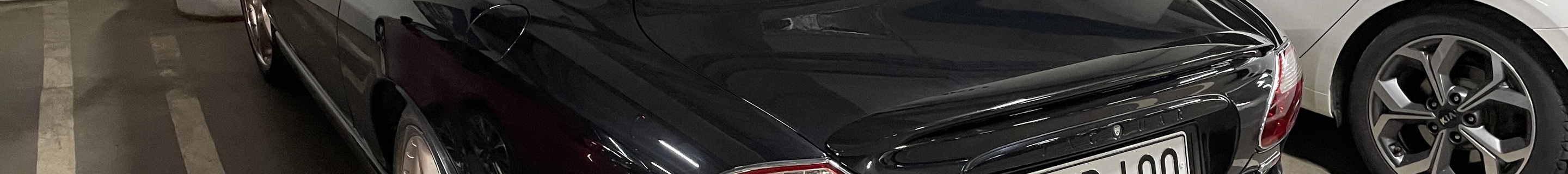 Jaguar XKR