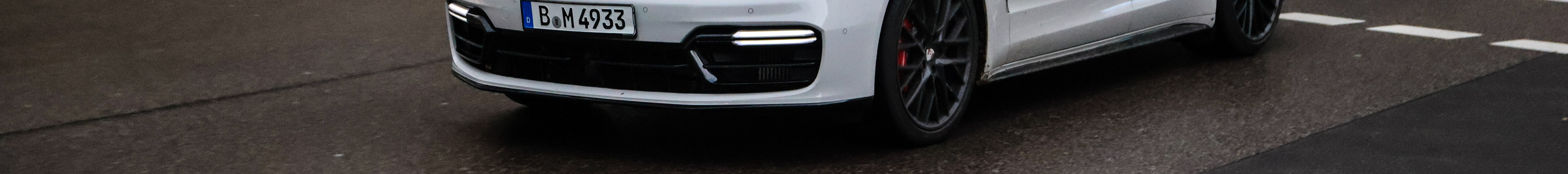 Porsche 971 Panamera Turbo Sport Turismo
