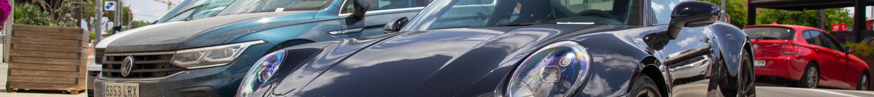 Porsche 992 Carrera 4 GTS