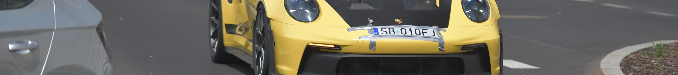 Porsche 992 GT3 RS Weissach Package