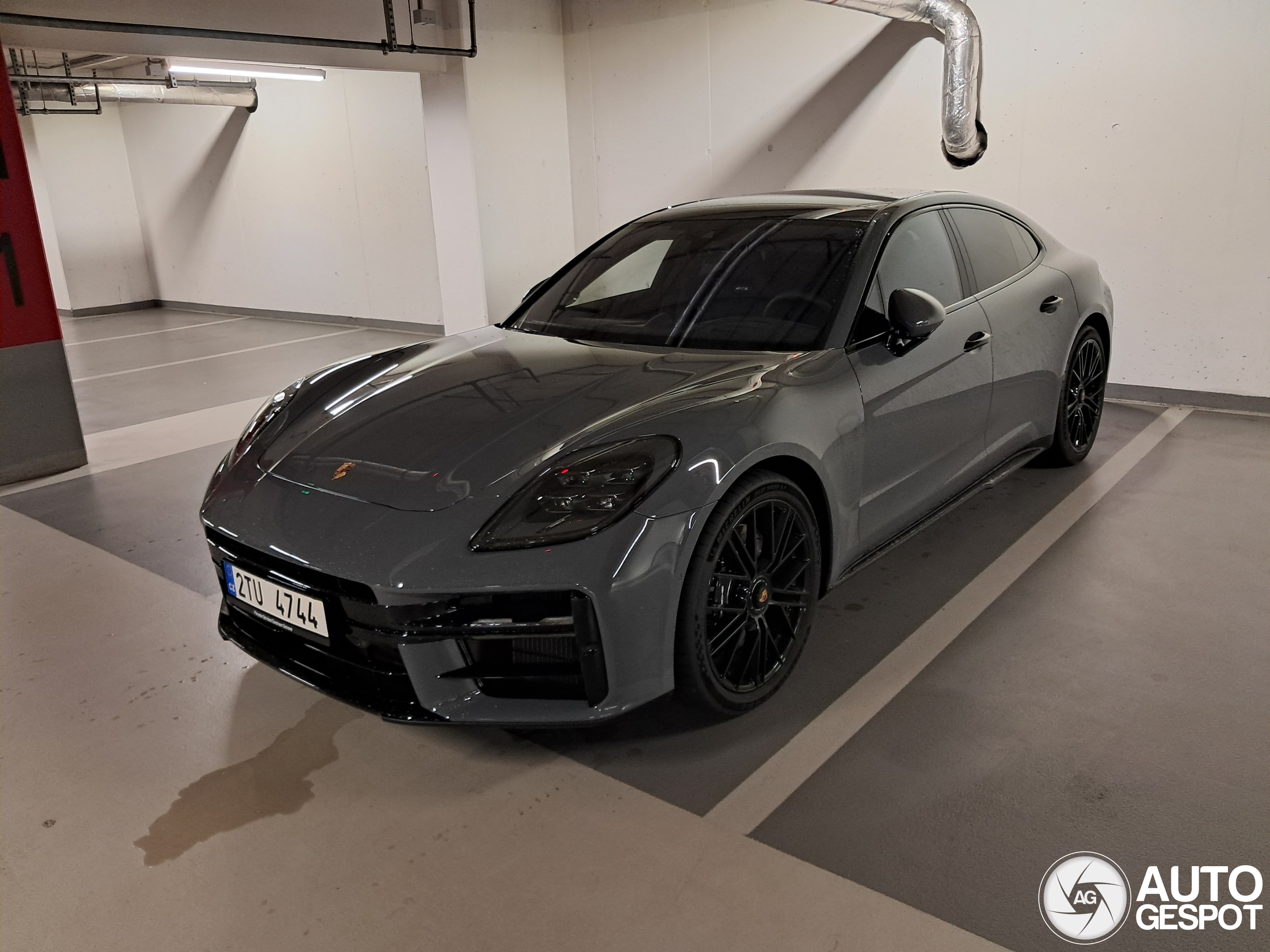 Porsche 972 Panamera GTS