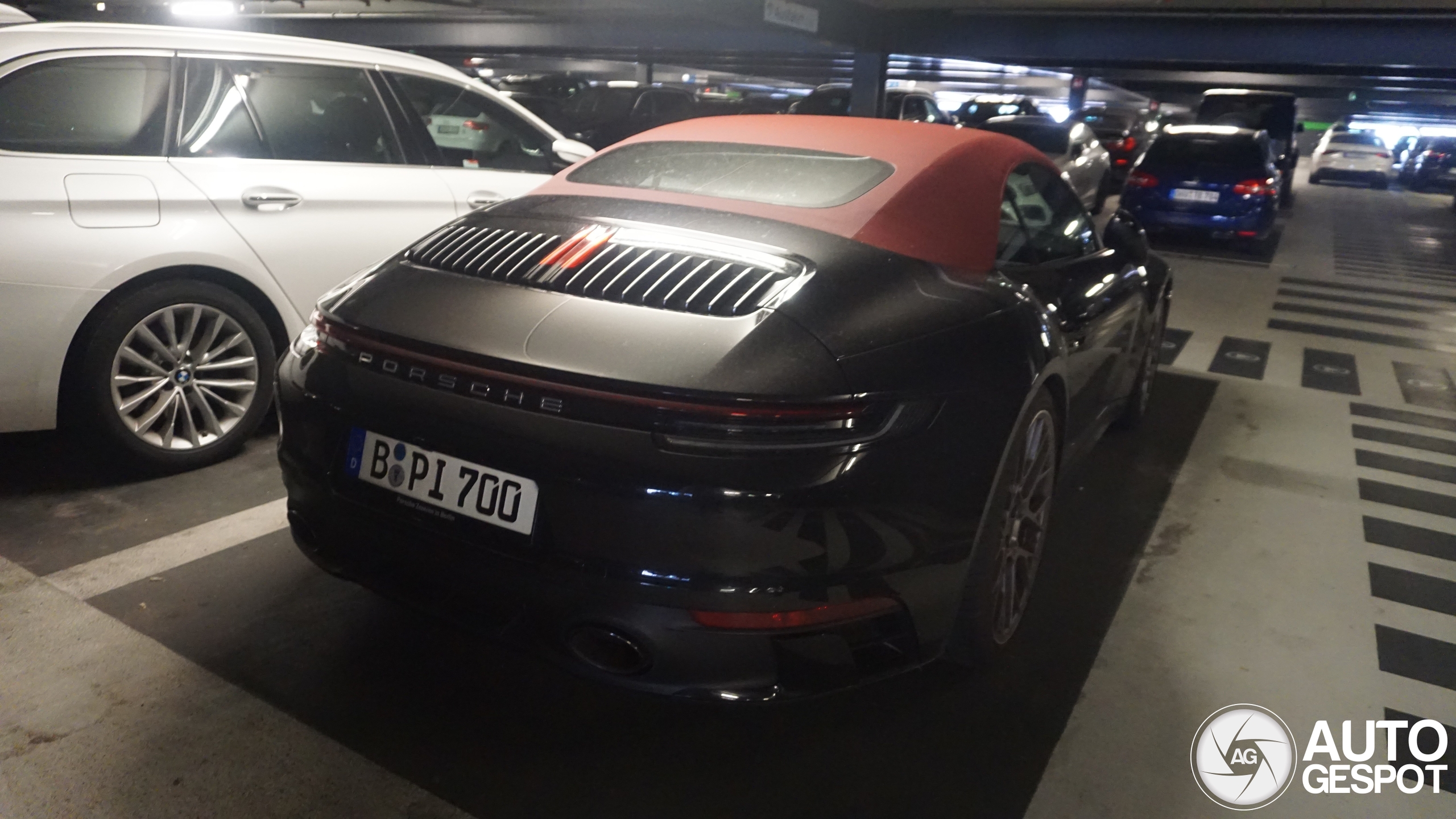 Porsche 992 Carrera 4S Cabriolet