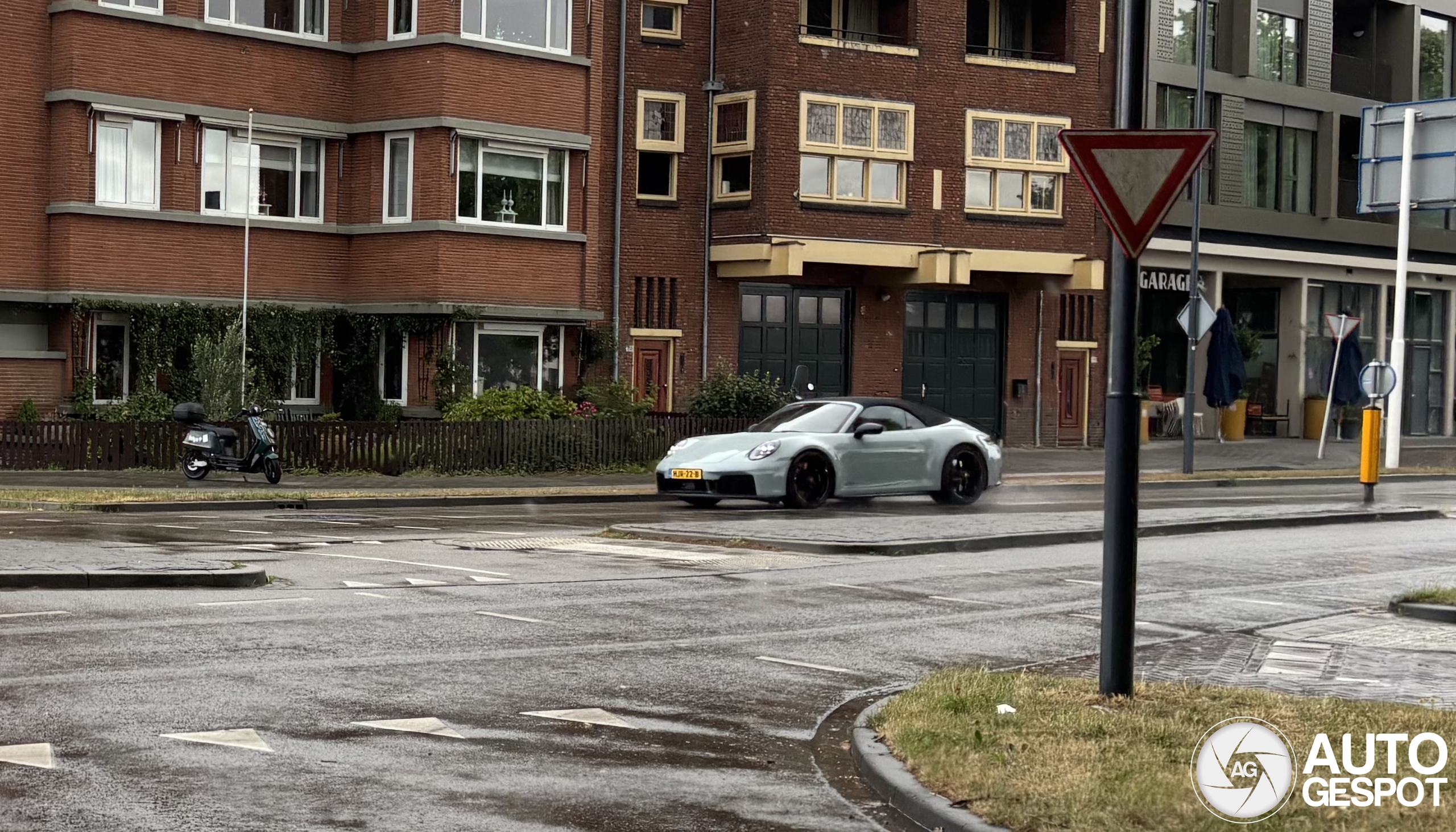 Porsche 992 Carrera GTS Cabriolet MkII
