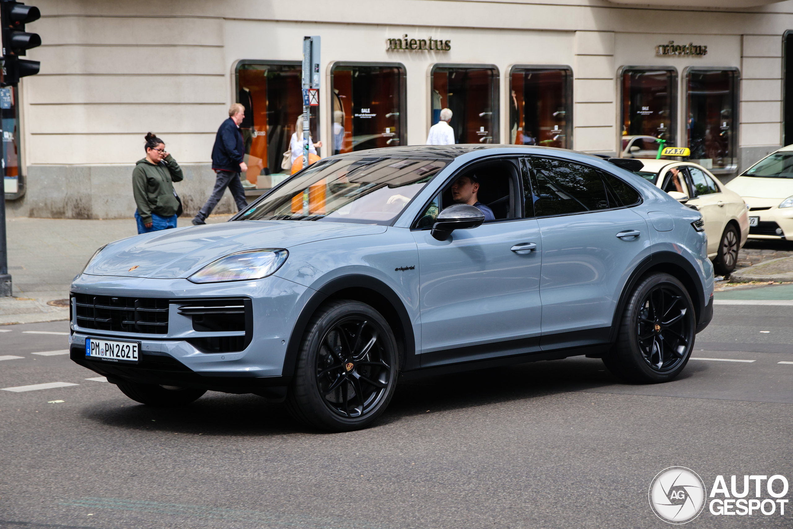Porsche Cayenne Coupé Turbo E-Hybrid