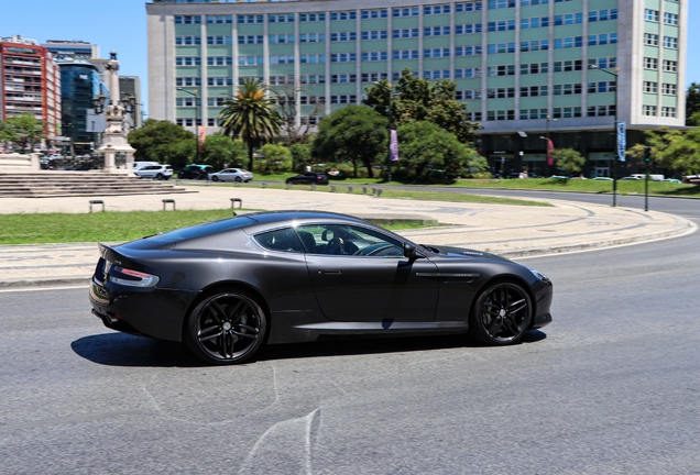 Aston Martin DB9 2013