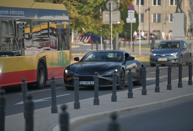 Aston Martin V8 Vantage 2018