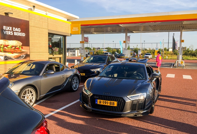 Audi R8 V10 Plus 2015
