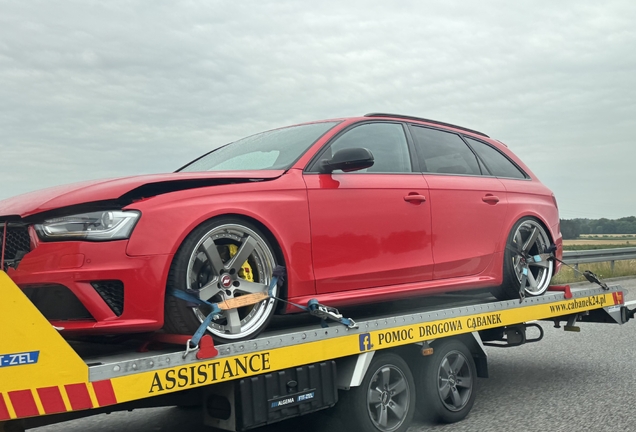 Audi RS4 Avant B8