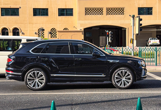 Bentley Bentayga V8 2021