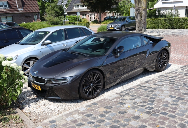 BMW i8 2018