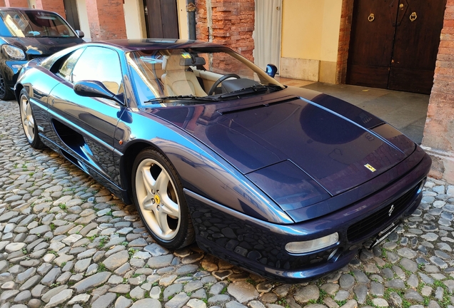 Ferrari F355 Berlinetta
