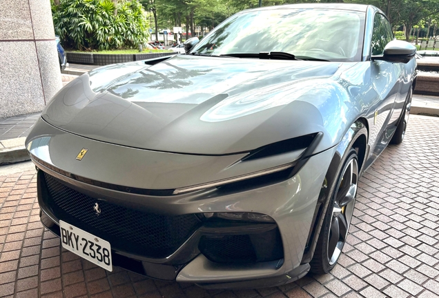 Ferrari Purosangue