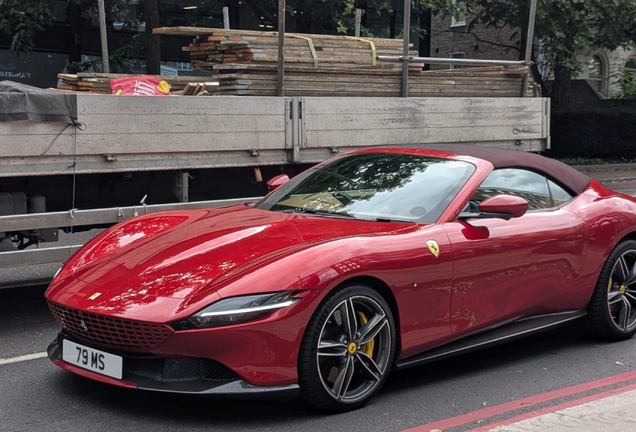 Ferrari Roma Spider