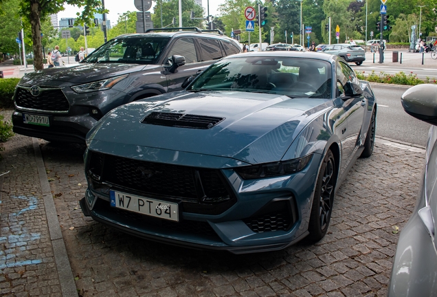 Ford Mustang GT 2024