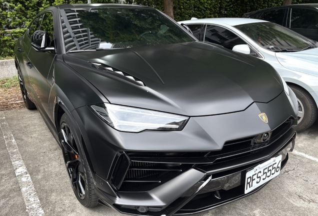 Lamborghini Urus S