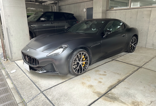 Maserati GranTurismo Modena 2023