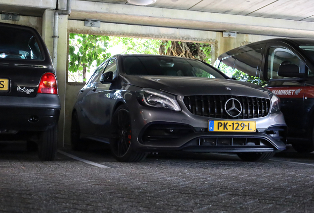 Mercedes-AMG A 45 W176 2015
