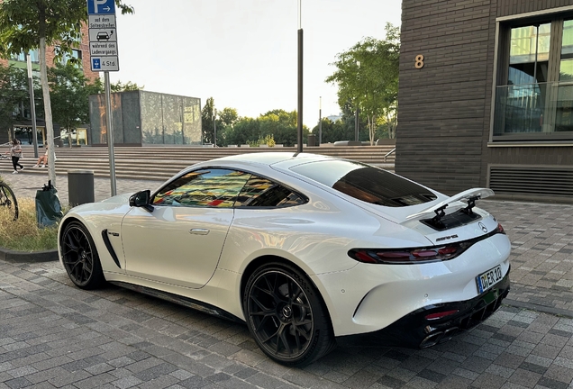 Mercedes-AMG GT 63 C192
