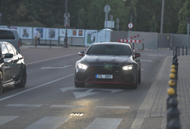 Mercedes-AMG GT 63 S X290