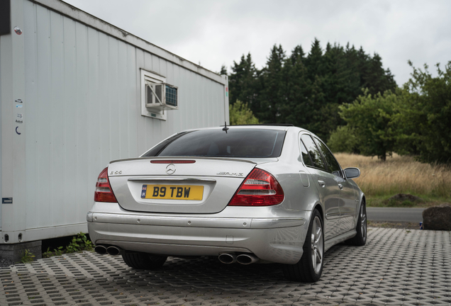 Mercedes-Benz E 55 AMG