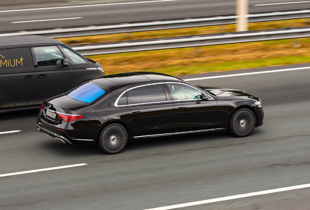 Mercedes-Maybach S 680 X223