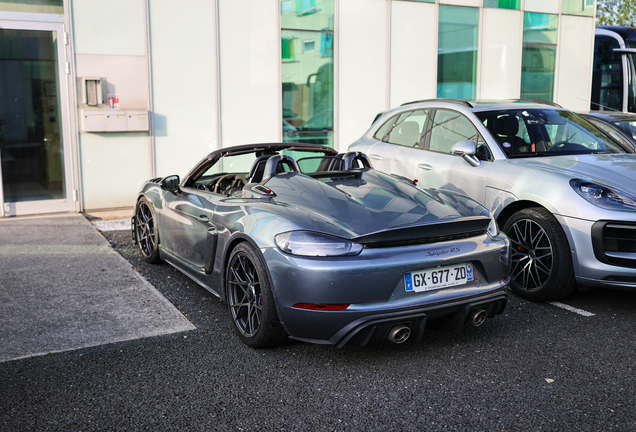 Porsche 718 Spyder RS Weissach Package