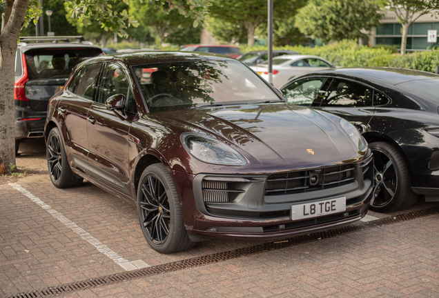 Porsche 95B Macan GTS MkIII
