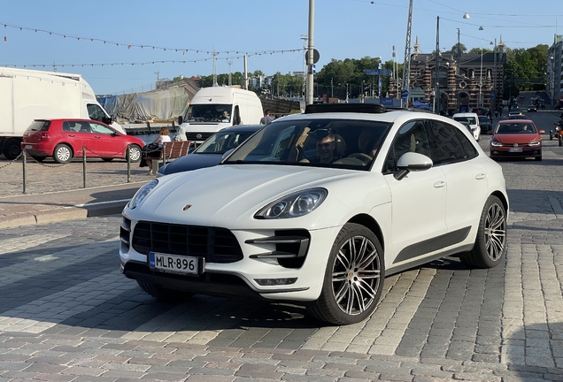 Porsche 95B Macan Turbo