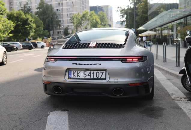 Porsche 992 Carrera 4 GTS