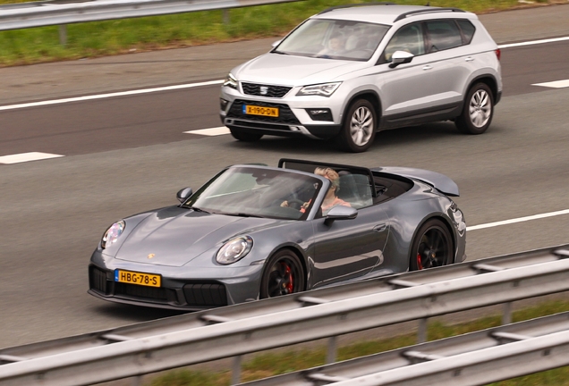 Porsche 992 Carrera 4 GTS Cabriolet MkII